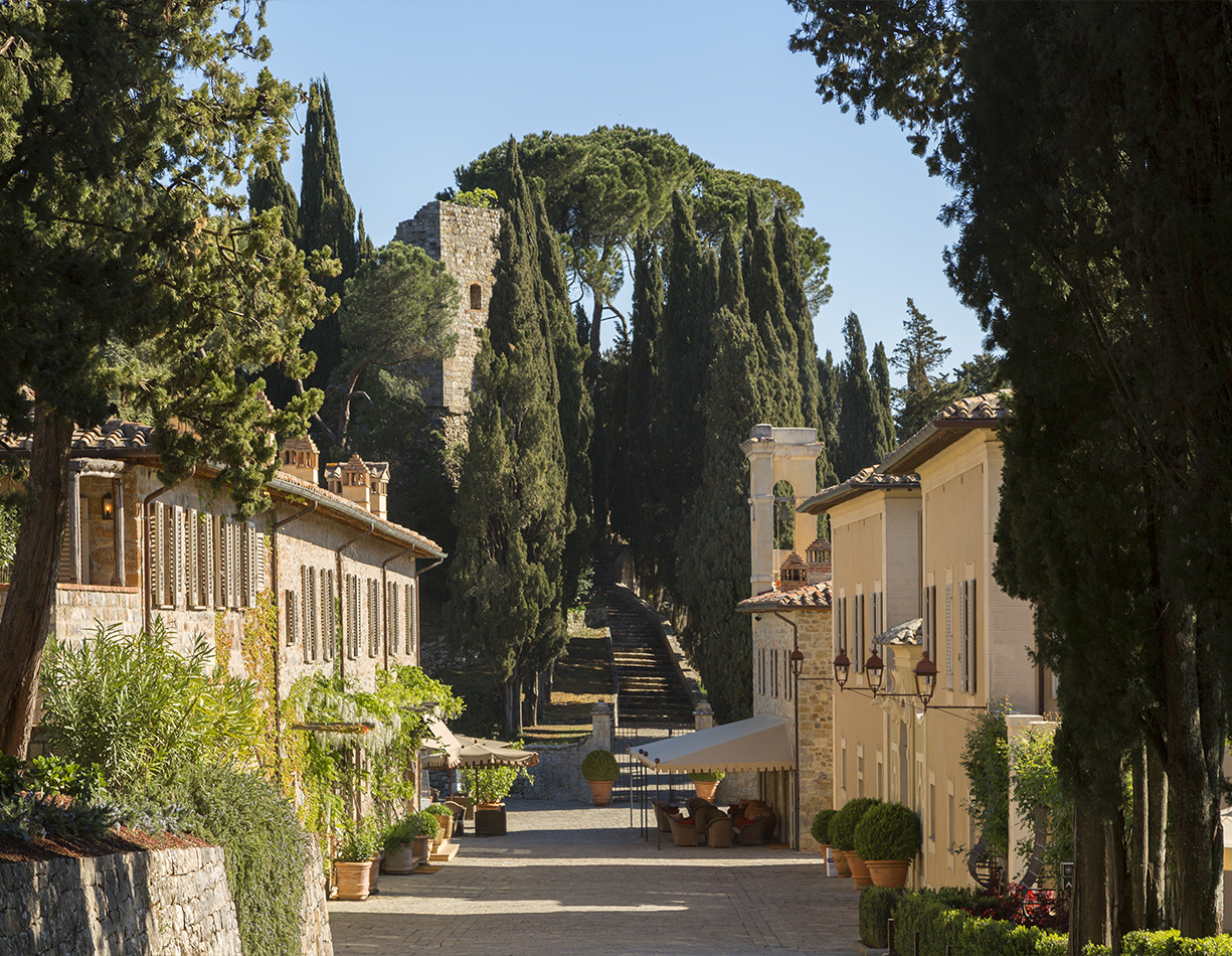 ©EDSA | Rosewood Castiglion del Bosco | Pathway and Trees