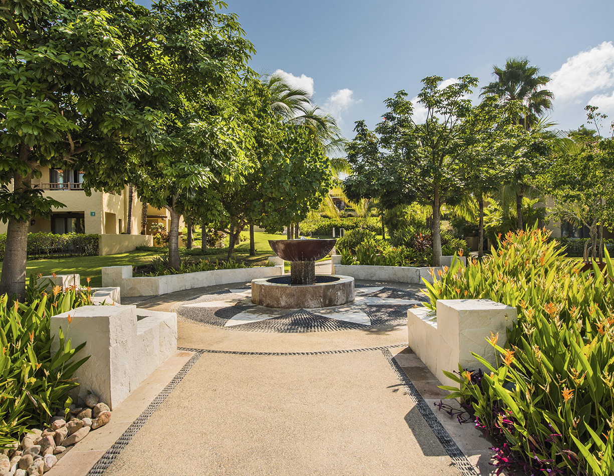 ©EDSA | St. Regis Punta Mita | Fountain and Trees