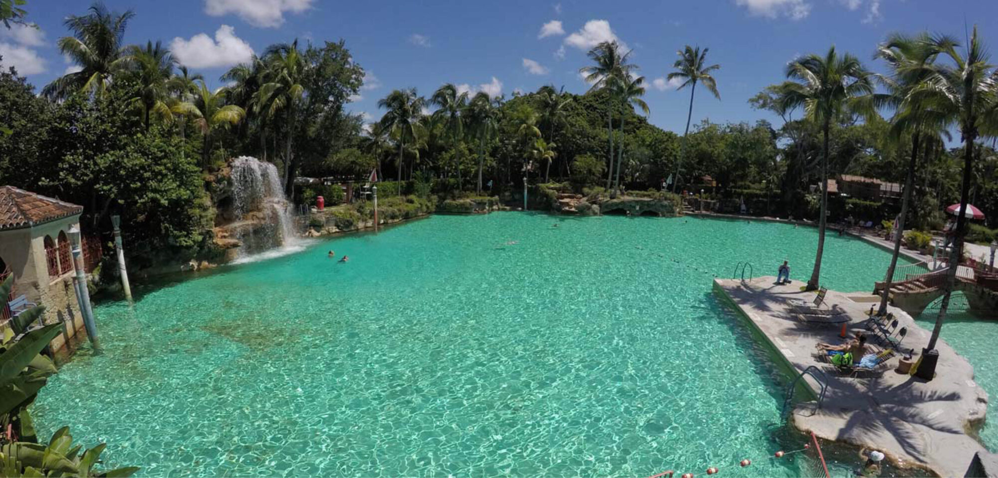 ©EDSA | Venetian Resort | Full Pool View 