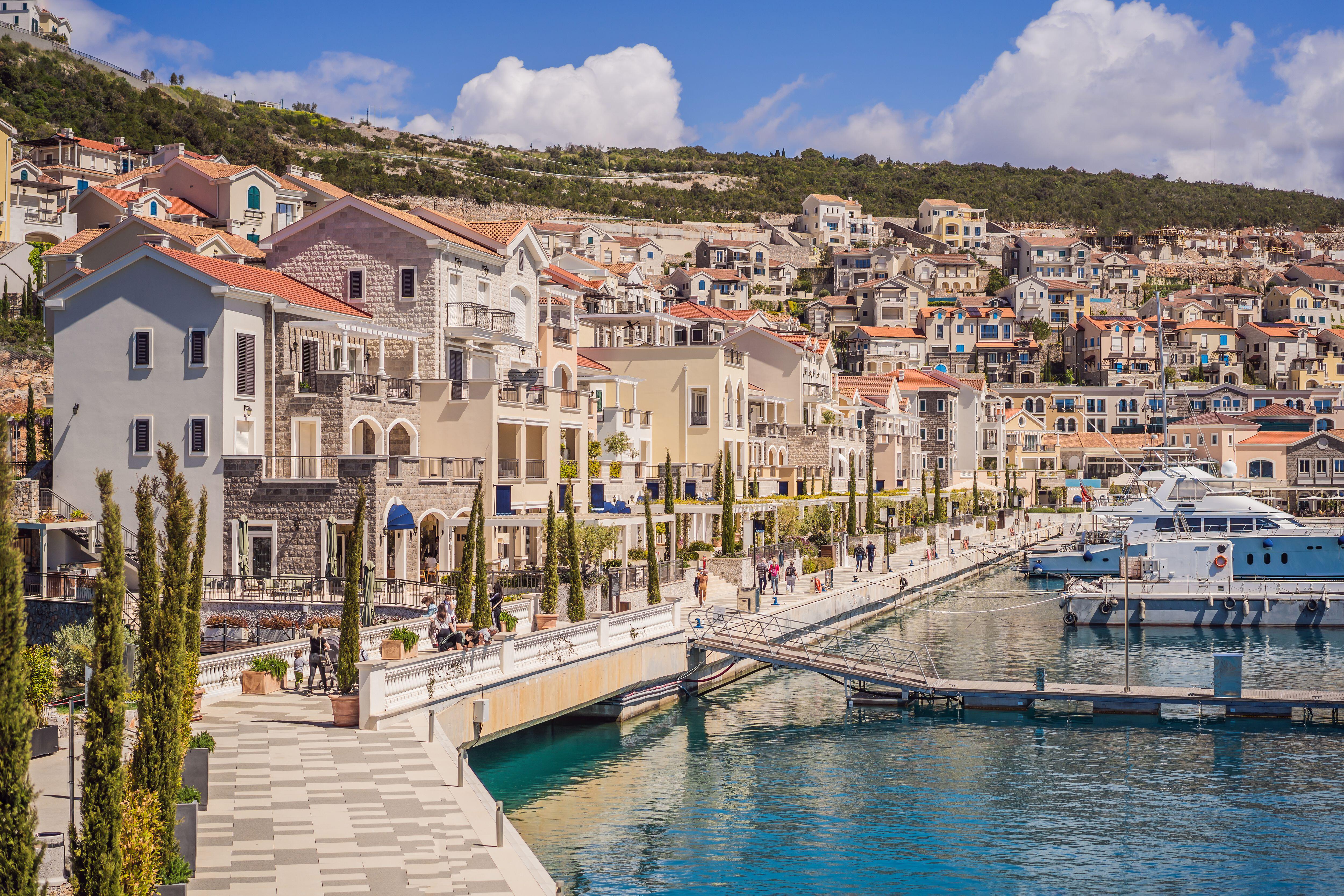 ©EDSA | Insights | Outlook Report - Lustica